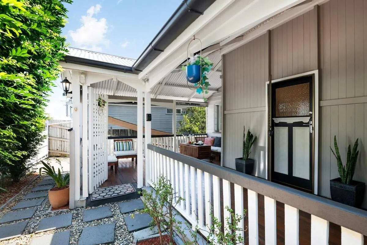Holiday home Charming 4-Bed Queenslander Spacious Home Brisbane