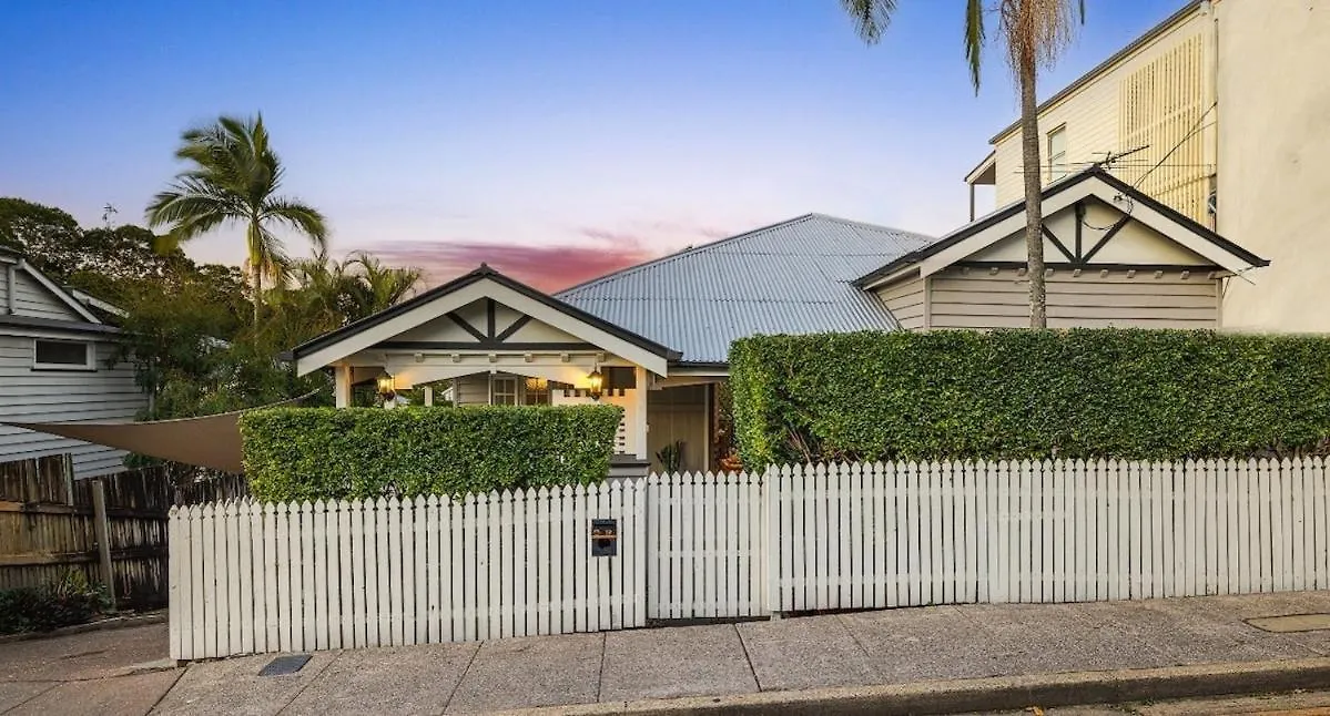 Holiday home Charming 4-Bed Queenslander Spacious Home Brisbane Australia