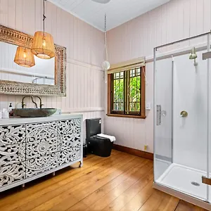Toowong - Stunning Sweet 3br Family House Holiday home